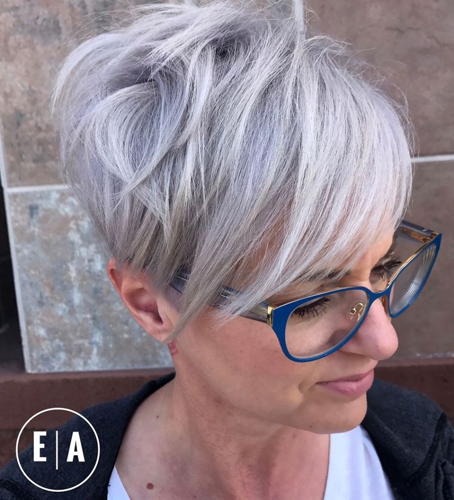 70 Short Shaggy, Stachelige, Edgy Pixie Schnitte und Frisuren  