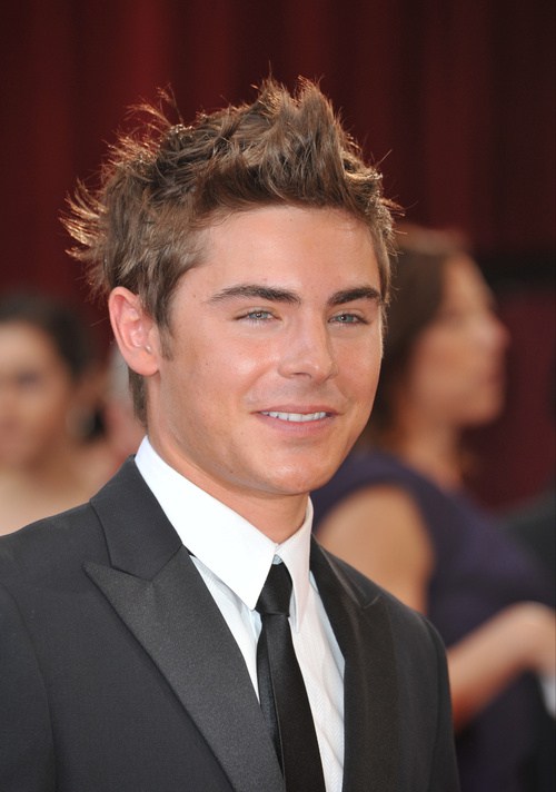 Zac Efron Frisuren - 20 besten Männer Haar Looks  