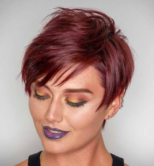 70 Short Shaggy, Stachelige, Edgy Pixie Schnitte und Frisuren  