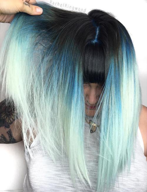 30 eisige hellblaue Haarfarbe Ideen für Mädchen  