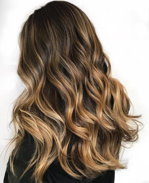 20 Honig Balayage Bilder, die wirklich inspirieren, Höhepunkte zu versuchen  