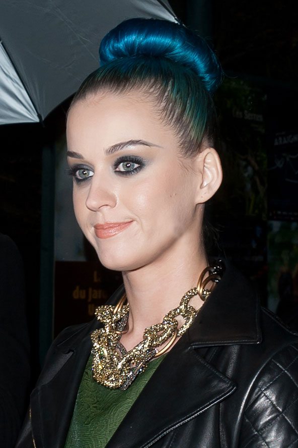 18 Katy Perry Frisuren Inspiration dieses Jahr zu kopieren  