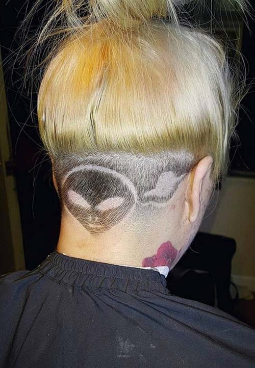 Frauen Undercuts mit Haartattoos für Beste Frisur  
