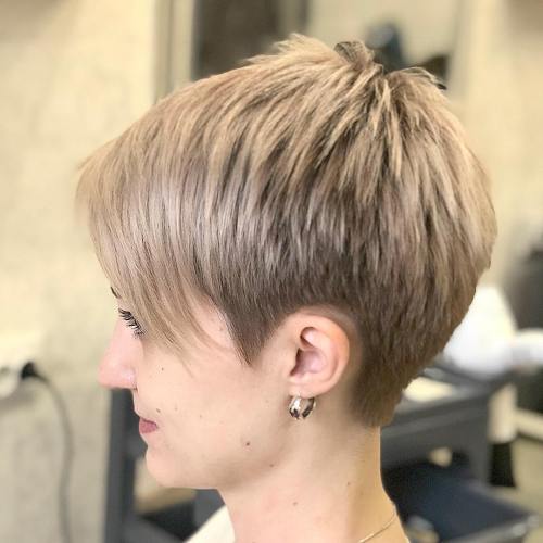 Pixie Haarschnitte mit Pony - 50 Terrific Tapers  