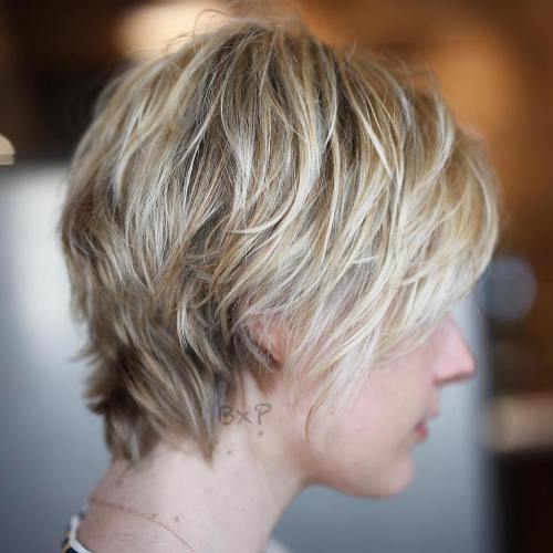 70 Short Shaggy, Stachelige, Edgy Pixie Schnitte und Frisuren  