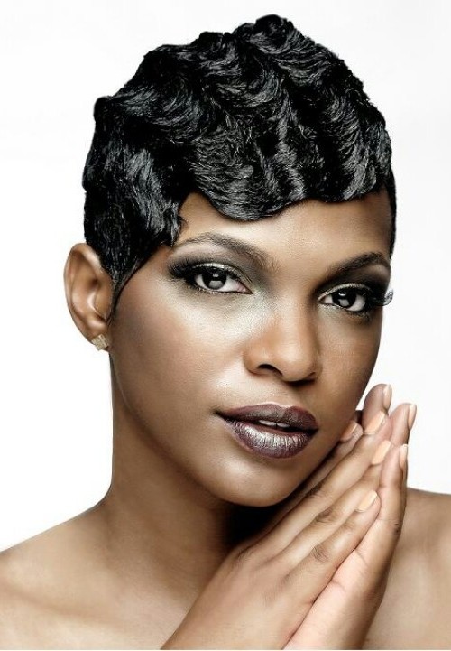 Neu Festliche Frisuren für afroamerikanische Frauen  