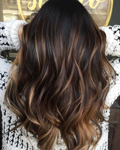 60 Frisuren mit dunkelbraunem Haar mit Highlights  