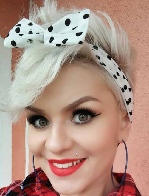 40 Pin Up Frisuren für das Vintage-liebende Mädchen  