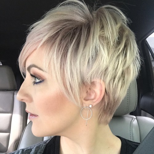 70 Short Shaggy, Stachelige, Edgy Pixie Schnitte und Frisuren  