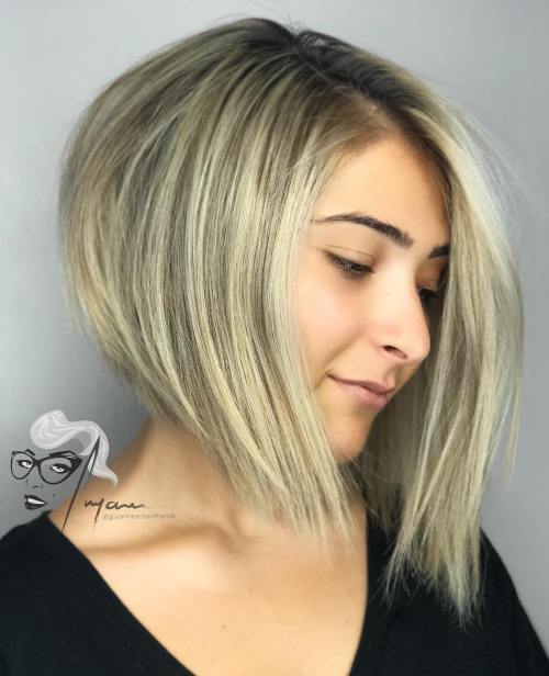 50 Super Cute Looks mit kurzen Frisuren für runde Gesichter  