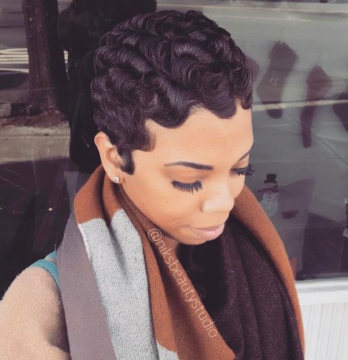 13 Easy Finger Waves Frisuren, die Sie kopieren möchten  