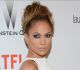 Jennifer Lopez Frisur Inspiration: versuchen Sie einen Haarknoten! 