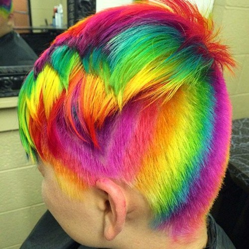 20 Regenbogen-Haar-Bilder, um dem Einhorn-Stamm beizutreten  