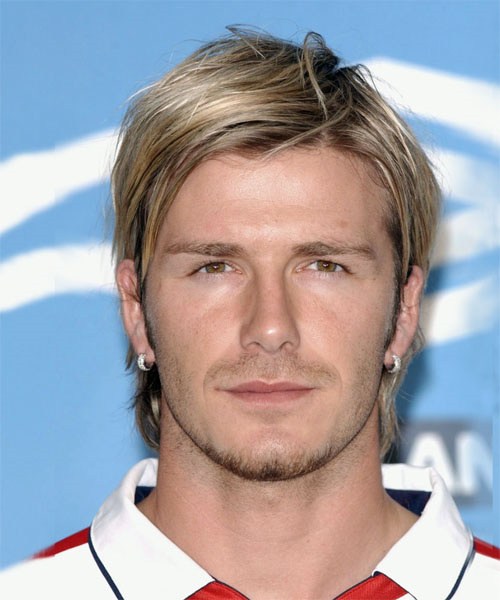 David Beckham Haircuts - 20 Ideen vom Mann mit den Million Gesichtern  