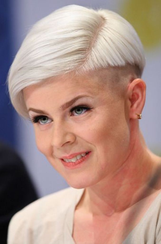 15 Pixie Frisuren für Frauen über 50  