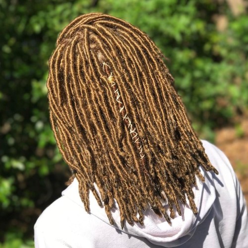 20 süße und kreative Ideen für kurze Faux Locs  