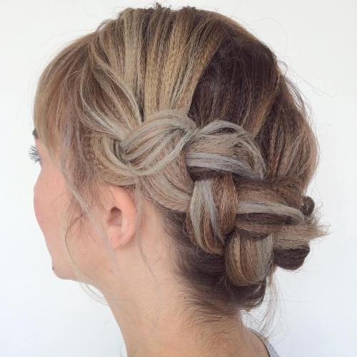 Quick Updos - 30 Möglichkeiten, um Ihr Haar schnell und einfach zu stylen  