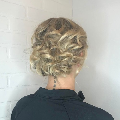 60 Hochsteckfrisuren für kurze Haare - Ihre kreative Kurzhaar-Inspiration  