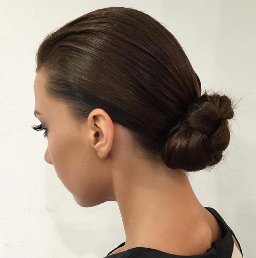 40 Lovely Low Bun Frisuren für Ihre Inspiration  