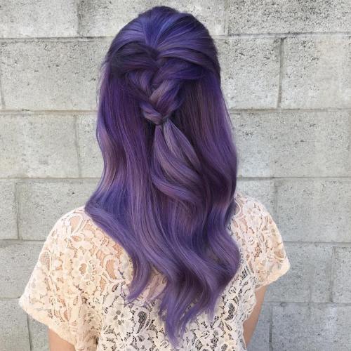 20 Möglichkeiten, violettes Haar zu tragen 