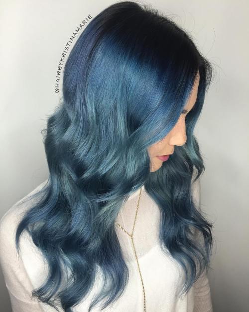 Ocean Hair Trend bringt blaues Haar auf die nächste Stufe  