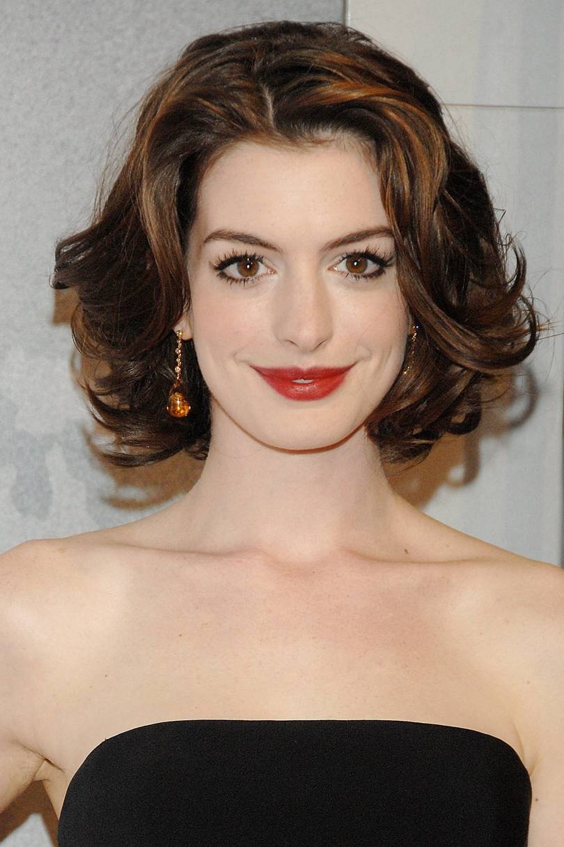 Anne Hathaway Haircut - 35 Anne Hathaways Stylish Hair Looks 
