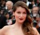 Trendiges welliges Haar in Cannes Neu: L'Oréal-Damen auf dem roten Teppich 