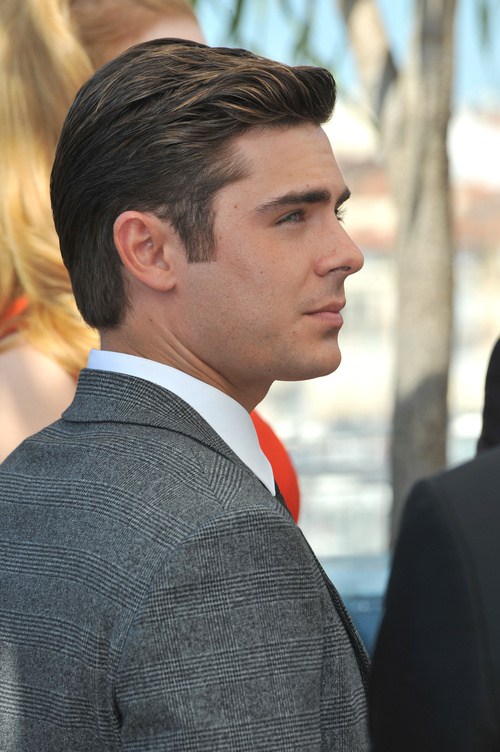 Zac Efron Frisuren - 20 besten Männer Haar Looks  