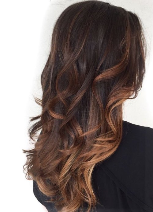 60 Frisuren mit dunkelbraunem Haar mit Highlights  