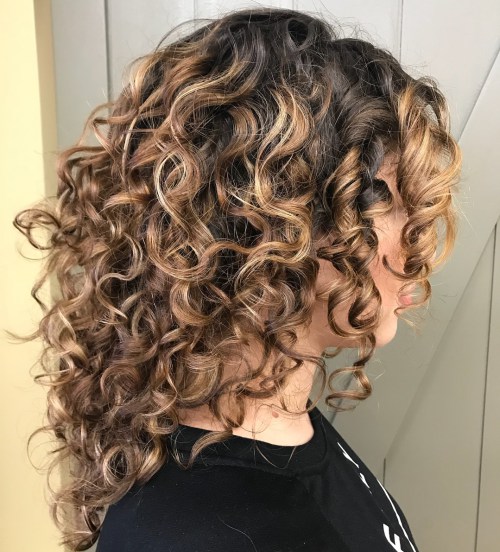 55 Styles und Schnitte für natürlich lockiges Haar  