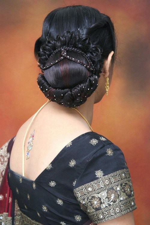 Frisuren für indische Hochzeit - 20 Showy Bridal Frisuren  
