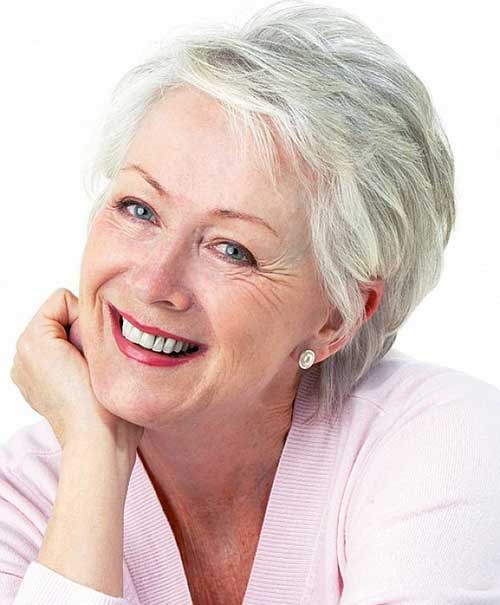 32 Frisuren für Frauen über 60, um stilvoll auszusehen 