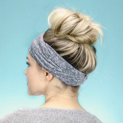 35 einfache und hübsche Top Knot Frisuren  