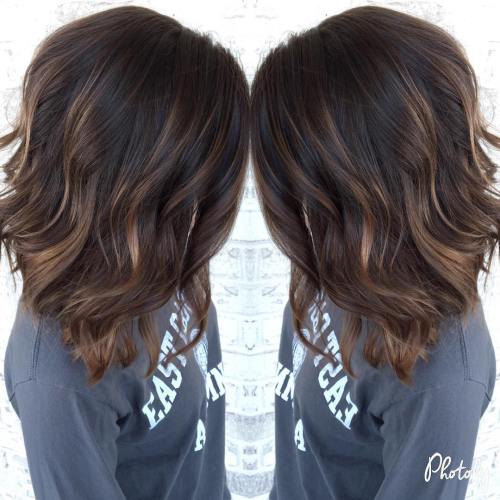 60 Frisuren mit dunkelbraunem Haar mit Highlights  