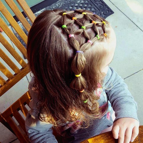 40 coole Frisuren für kleine Mädchen bei jedem Anlass  