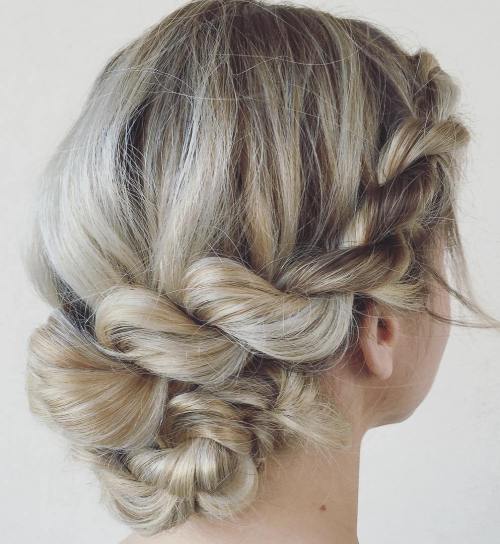 Quick Updos - 30 Möglichkeiten, um Ihr Haar schnell und einfach zu stylen  