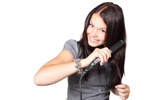 Nützliche Tipps, wie man Haare schneller wachsen lässt - Dos and Don'ts 