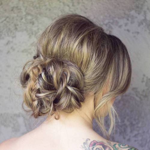 Quick Updos - 30 Möglichkeiten, um Ihr Haar schnell und einfach zu stylen  