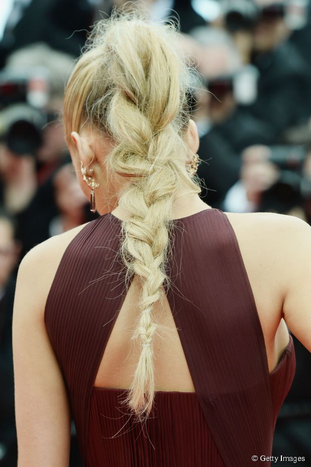 Cannes Neu: Beste Frisuren am ersten Tag mit Zoe Saldana + Blake Lively  
