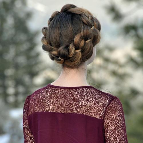 20 Frisuren mit Vier-Strand-Zöpfen, um dich zu inspirieren  