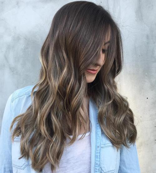 20 Must-Try Subtle Balayage Frisuren  