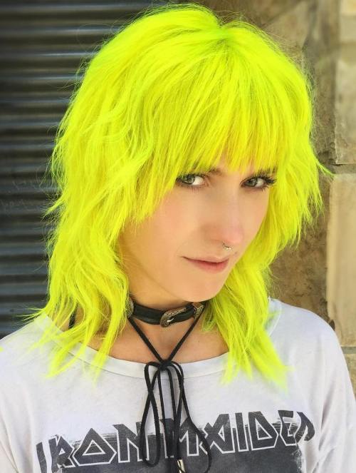 Der Neon Hair Trend ist wild, aber wir lieben es  