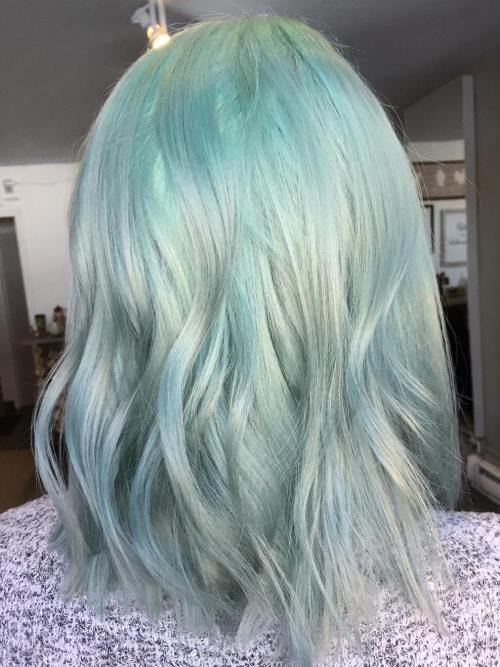 20 Mint Green Frisuren, die total erstaunlich sind  