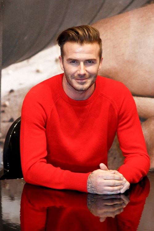 David Beckham Haircuts - 20 Ideen vom Mann mit den Million Gesichtern  