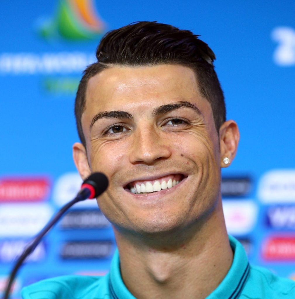18 Cristiano Ronaldo Haircut Ideen für Ihre Inspiration  