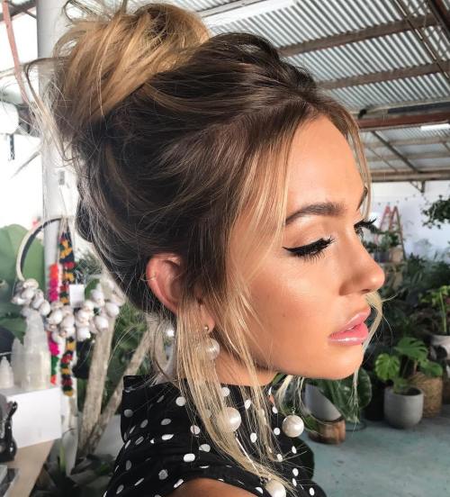 35 einfache und hübsche Top Knot Frisuren  