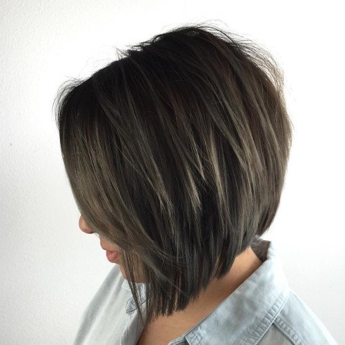 50 Layered Bob Styles: Moderne Frisuren mit Layern für jeden Anlass  