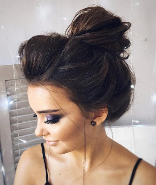 35 einfache und hübsche Top Knot Frisuren  