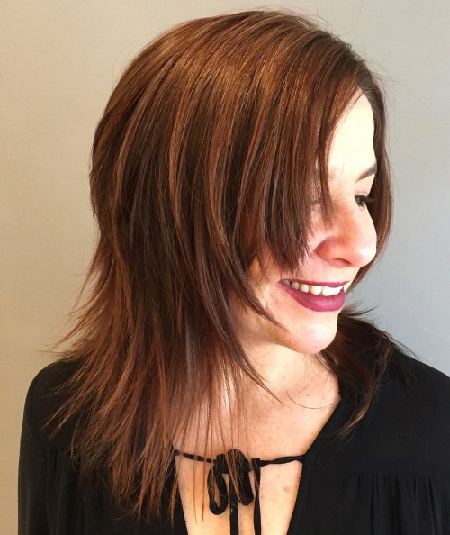 20 Shaggy Frisuren für Frauen mit feinem Haar über 50  