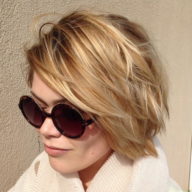 50 Layered Bob Styles: Moderne Frisuren mit Layern für jeden Anlass  